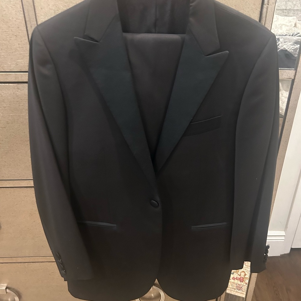 Mattarazi Black Tuxedo Jacket & Pants